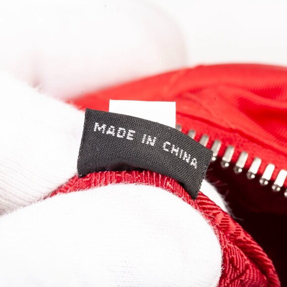 Authentic Ladies Red Prada Quilted Tesstuto Impuntu Mini Backpack - Picture 14 of 15